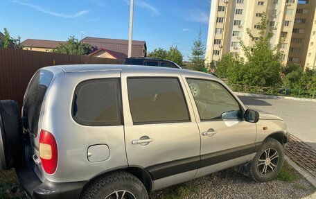 Chevrolet Niva I рестайлинг, 2005 год, 340 000 рублей, 2 фотография