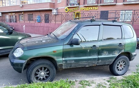 Chevrolet Niva I рестайлинг, 2005 год, 250 000 рублей, 2 фотография