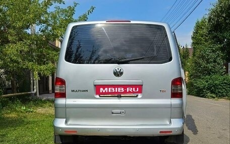 Volkswagen Multivan T5, 2004 год, 1 235 000 рублей, 4 фотография