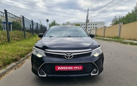 Toyota Camry, 2016 год, 2 100 000 рублей, 3 фотография