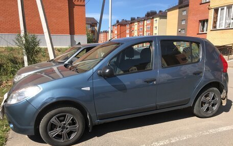 Renault Sandero I, 2012 год, 650 000 рублей, 1 фотография