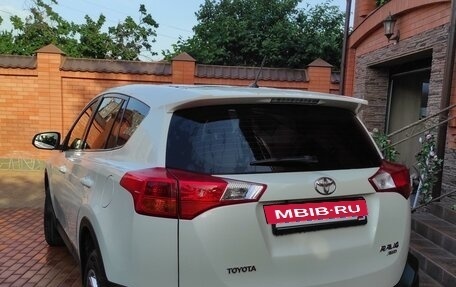 Toyota RAV4, 2013 год, 2 240 000 рублей, 4 фотография