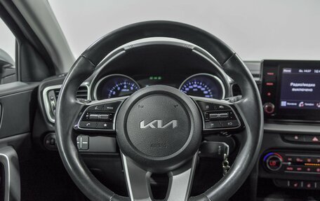 KIA cee'd III, 2022 год, 2 275 000 рублей, 9 фотография