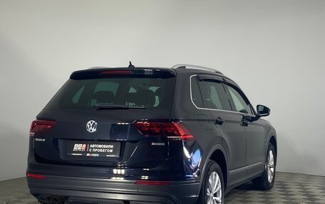 Volkswagen Tiguan II, 2018 год, 2 749 000 рублей, 5 фотография