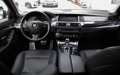 BMW 5 серия, 2013 год, 2 250 000 рублей, 2 фотография