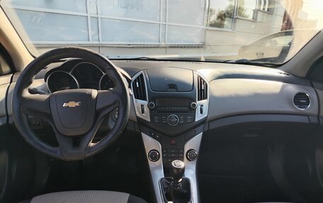 Chevrolet Cruze II, 2014 год, 651 000 рублей, 5 фотография