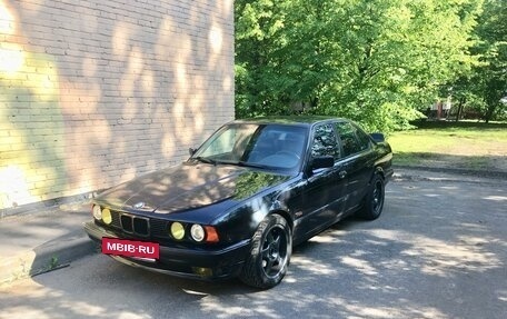 BMW 5 серия, 1994 год, 650 000 рублей, 3 фотография