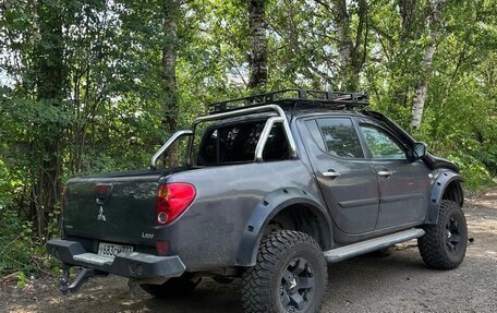 Mitsubishi L200 IV рестайлинг, 2012 год, 1 490 000 рублей, 3 фотография