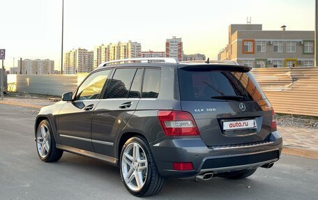 Mercedes-Benz GLK-Класс, 2012 год, 2 000 000 рублей, 7 фотография