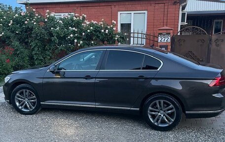 Volkswagen Passat B8 рестайлинг, 2017 год, 2 570 000 рублей, 4 фотография