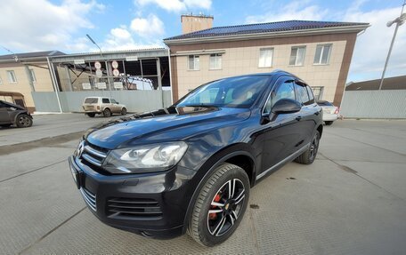 Volkswagen Touareg III, 2012 год, 2 155 000 рублей, 2 фотография