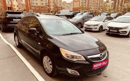 Opel Astra J, 2011 год, 820 000 рублей, 4 фотография