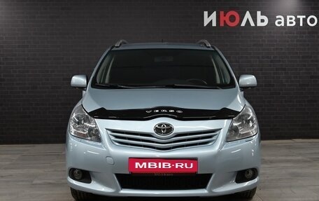 Toyota Verso I, 2011 год, 1 400 000 рублей, 2 фотография