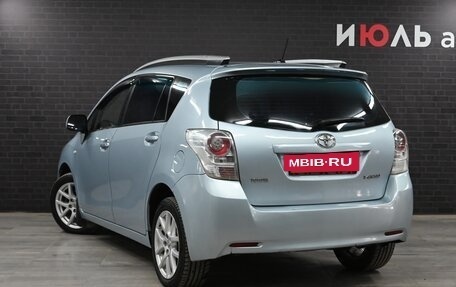 Toyota Verso I, 2011 год, 1 400 000 рублей, 7 фотография