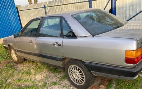 Audi 100, 1986 год, 333 000 рублей, 2 фотография