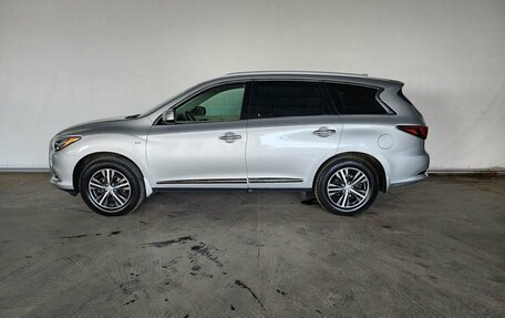 Infiniti QX60 I рестайлинг, 2018 год, 3 120 000 рублей, 7 фотография