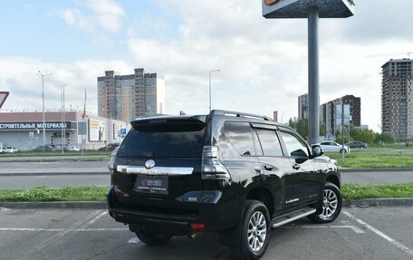 Toyota Land Cruiser Prado 150 рестайлинг 2, 2017 год, 4 299 000 рублей, 2 фотография