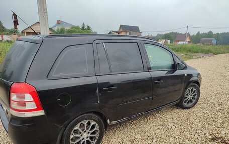 Opel Zafira B, 2008 год, 650 000 рублей, 13 фотография