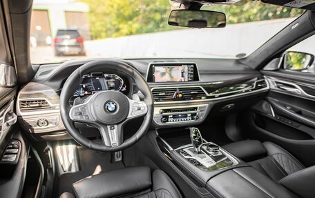 BMW 7 серия, 2020 год, 8 490 000 рублей, 9 фотография