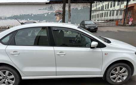 Volkswagen Polo VI (EU Market), 2019 год, 1 300 000 рублей, 3 фотография