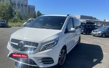 Mercedes-Benz V-Класс, 2019 год, 7 100 000 рублей, 4 фотография