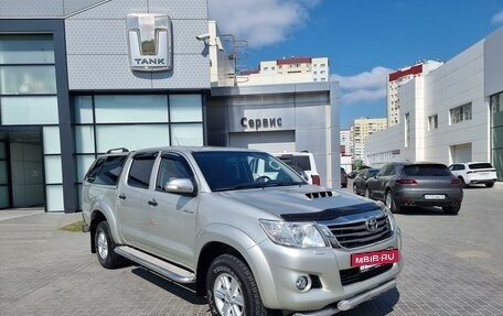 Toyota Hilux VII, 2014 год, 2 550 000 рублей, 3 фотография