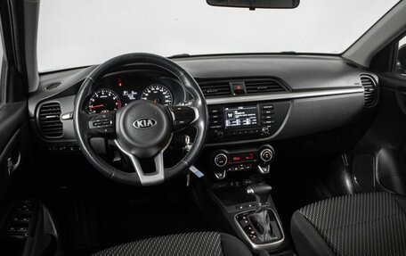 KIA Rio IV, 2018 год, 1 640 000 рублей, 11 фотография