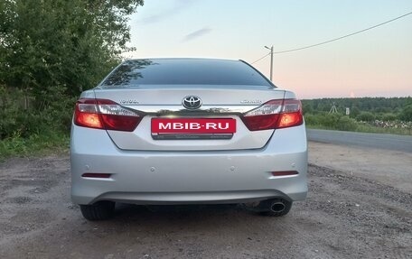 Toyota Camry, 2013 год, 2 300 000 рублей, 3 фотография