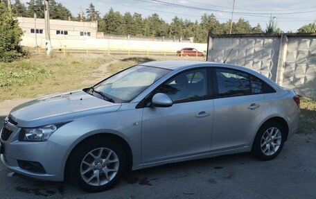 Chevrolet Cruze II, 2012 год, 700 000 рублей, 1 фотография