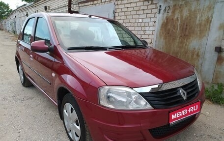 Renault Logan I, 2013 год, 545 000 рублей, 1 фотография