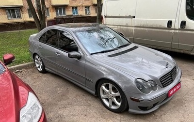 Mercedes-Benz C-Класс, 2004 год, 920 000 рублей, 1 фотография