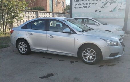 Chevrolet Cruze II, 2012 год, 700 000 рублей, 4 фотография