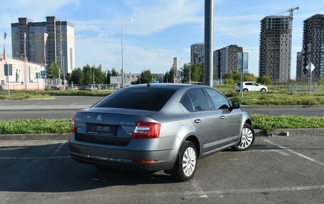 Skoda Octavia, 2017 год, 1 669 800 рублей, 2 фотография