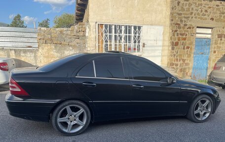 Mercedes-Benz C-Класс, 2003 год, 750 000 рублей, 2 фотография