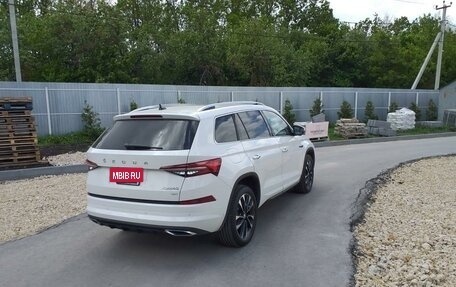 Skoda Kodiaq I, 2023 год, 4 500 000 рублей, 5 фотография