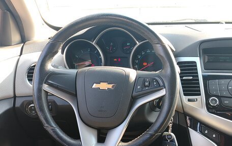 Chevrolet Cruze II, 2012 год, 890 000 рублей, 6 фотография