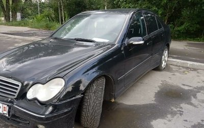 Mercedes-Benz C-Класс, 2005 год, 300 000 рублей, 1 фотография