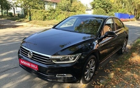 Volkswagen Passat B8 рестайлинг, 2016 год, 1 850 000 рублей, 2 фотография