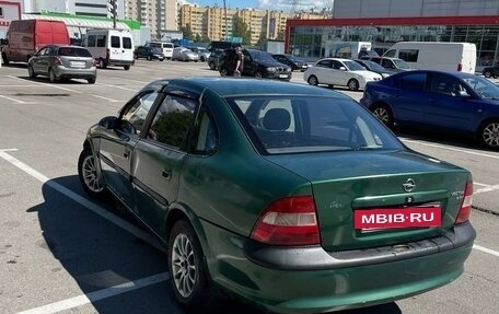 Opel Vectra B рестайлинг, 1997 год, 99 000 рублей, 3 фотография