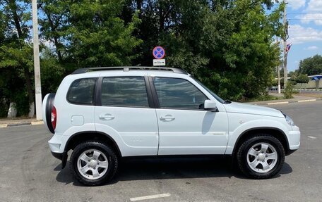 Chevrolet Niva I рестайлинг, 2012 год, 1 100 000 рублей, 8 фотография