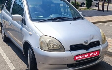 Toyota Vitz, 2001 год, 395 000 рублей, 6 фотография