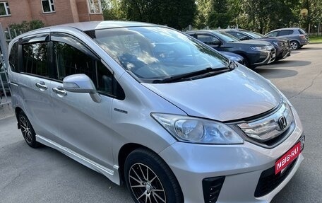 Honda Freed I, 2011 год, 1 400 000 рублей, 3 фотография