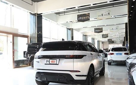 Land Rover Range Rover Evoque II, 2021 год, 3 400 000 рублей, 6 фотография