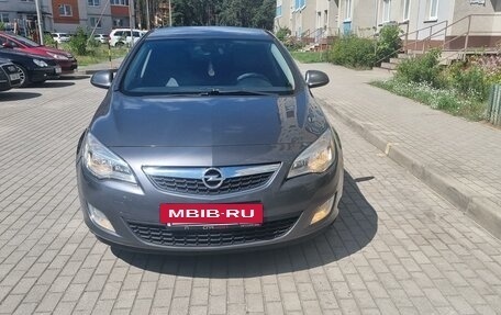 Opel Astra J, 2010 год, 600 000 рублей, 10 фотография