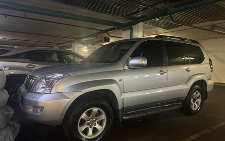 Toyota Land Cruiser Prado 120 рестайлинг, 2005 год, 1 630 000 рублей, 11 фотография