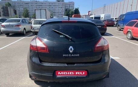 Renault Megane III, 2011 год, 450 000 рублей, 3 фотография