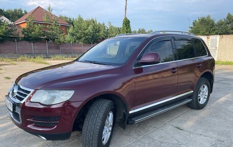 Volkswagen Touareg III, 2008 год, 1 700 000 рублей, 2 фотография