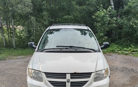 Dodge Caravan IV, 2005 год, 400 000 рублей, 1 фотография