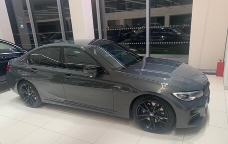 BMW 3 серия, 2019 год, 3 300 000 рублей, 1 фотография