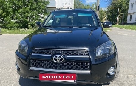 Toyota RAV4, 2011 год, 1 850 000 рублей, 4 фотография